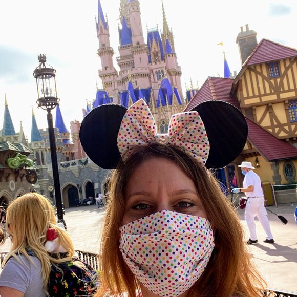 Meet your Posher, Kelli - Picture 2 of 3